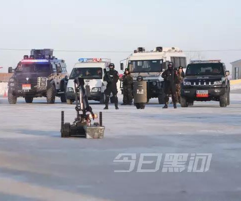 黑河反恐防爆實戰！看凌天排爆機器人如何在零下25&deg;迅速出擊。